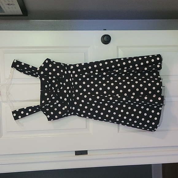 Hot Topic Black White Polka Dot Sweetheart Swing Dress NWT - Picture 2 of 5